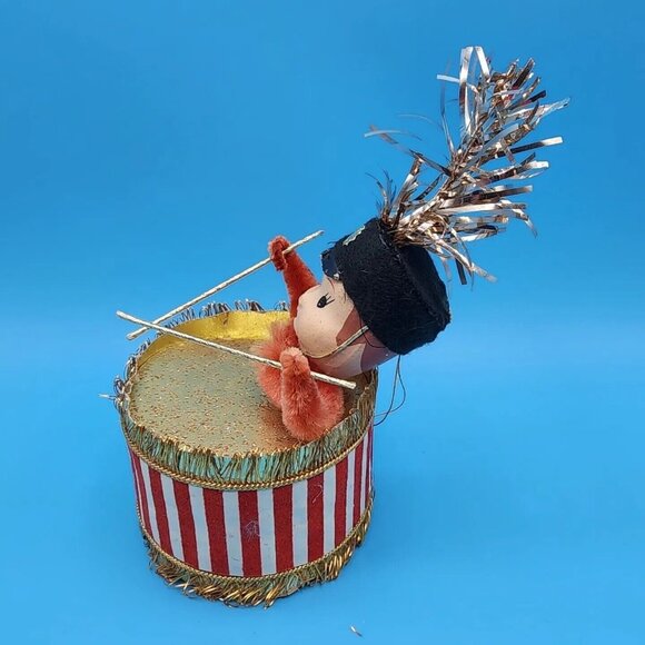 Vintage 1950s Drummer Boy Ornament Japan Foil Drum Tinsel Plume Chenille Arms - Picture 5 of 11